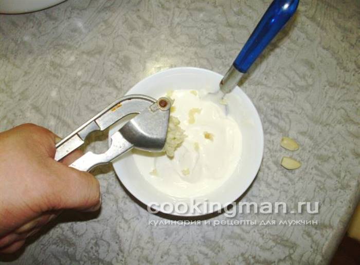 кролик у сметані